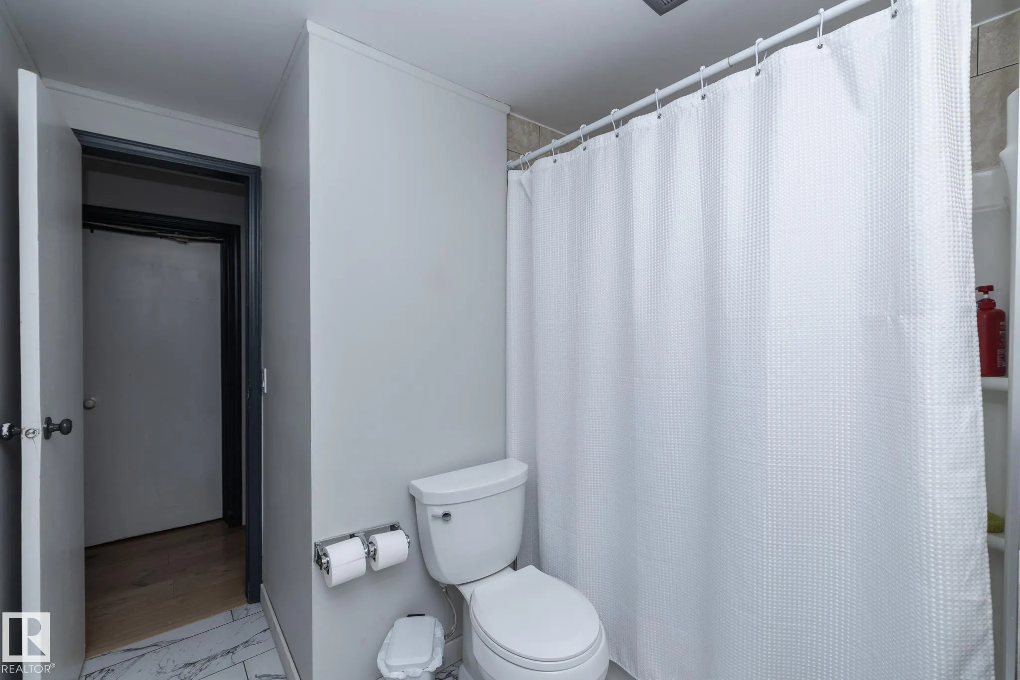 1011 West Mount Crescent