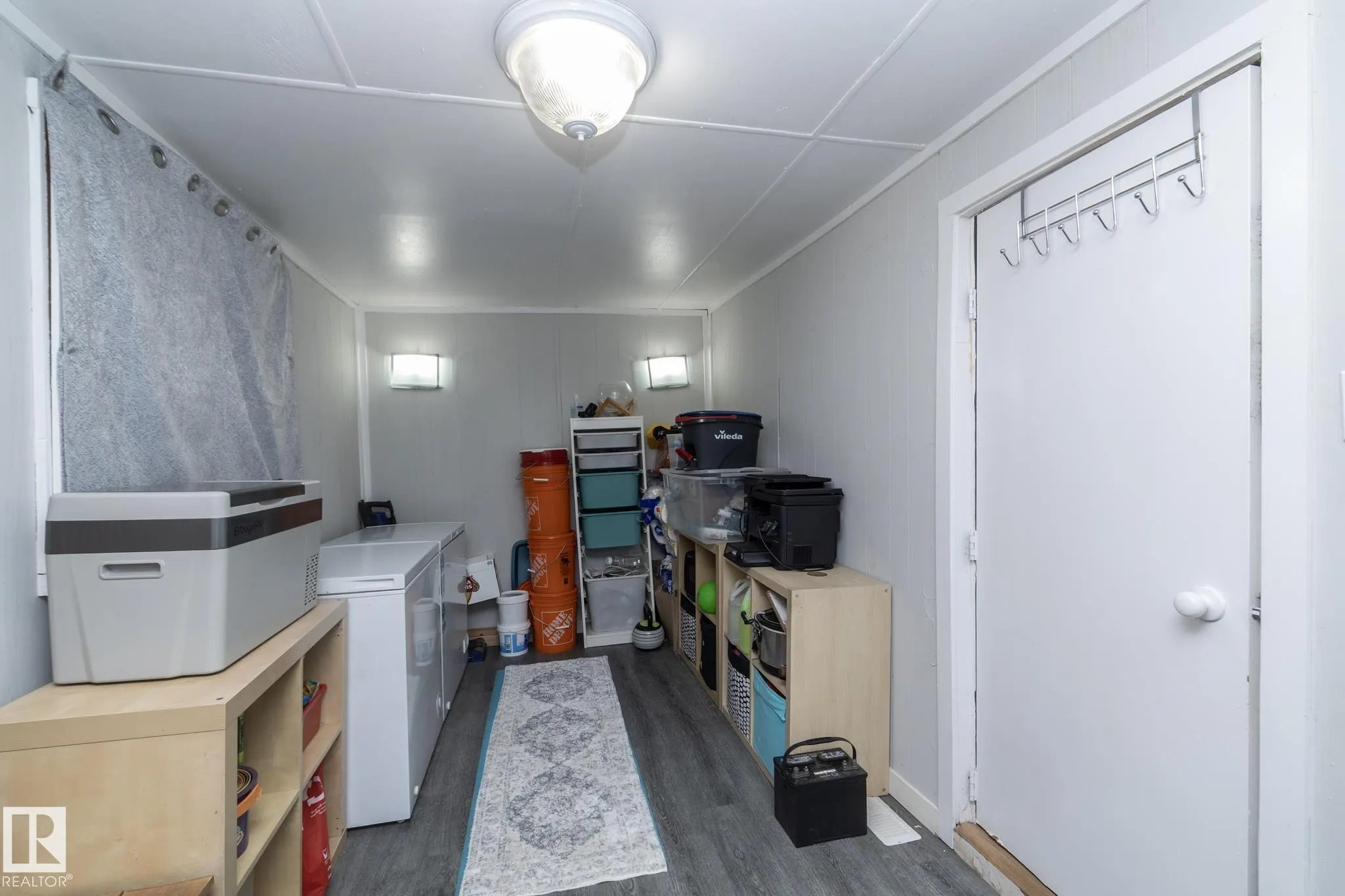 1011 West Mount Crescent