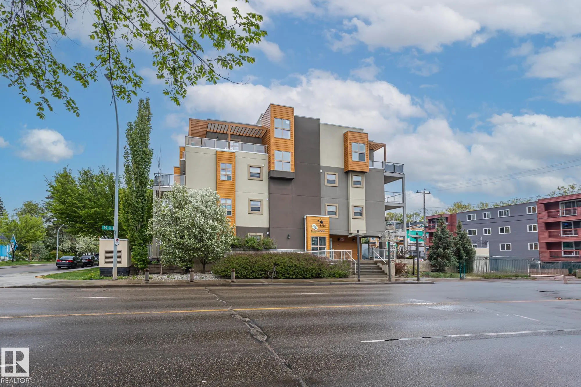 8515 99 Street