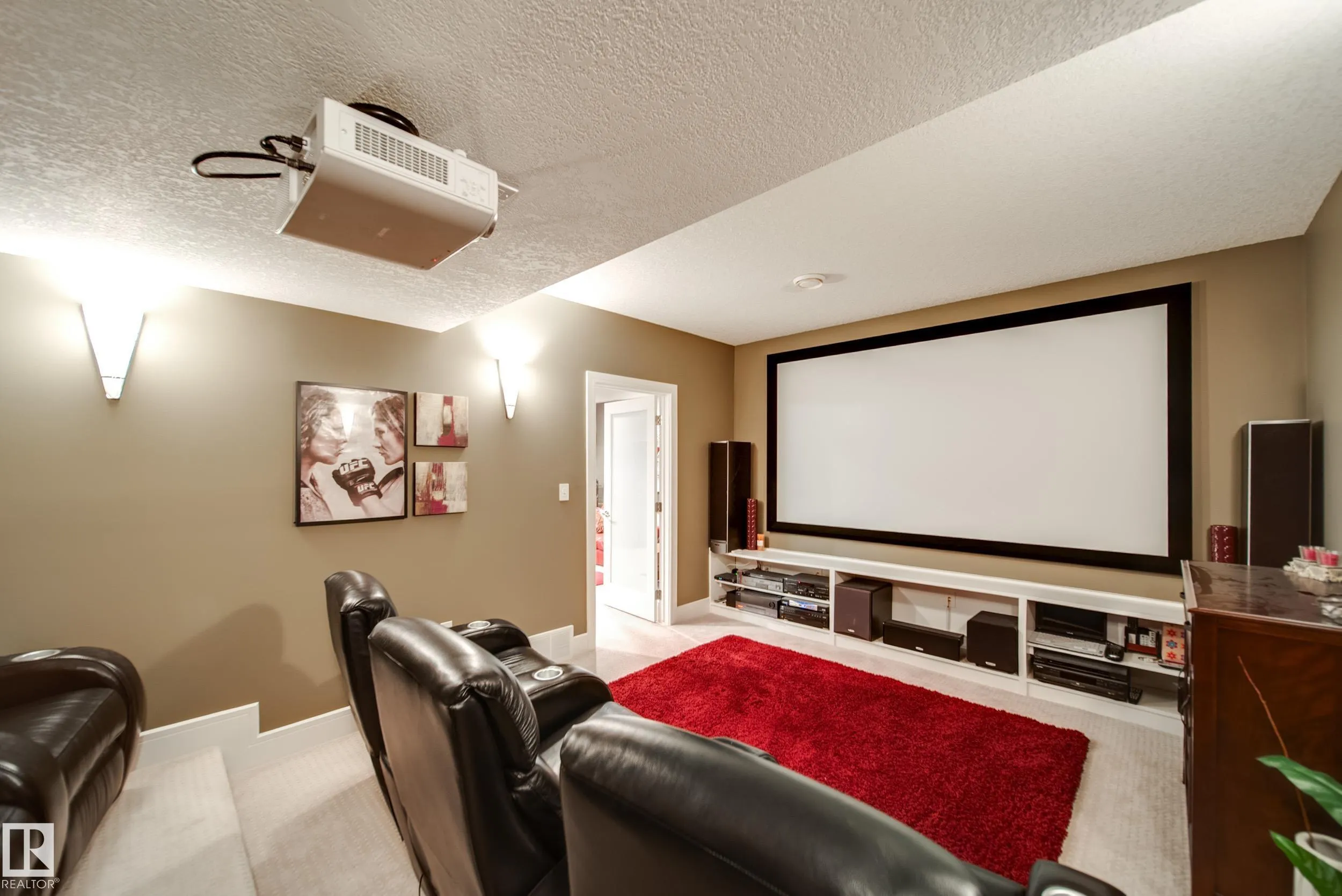 5410 MCLUHAN END End