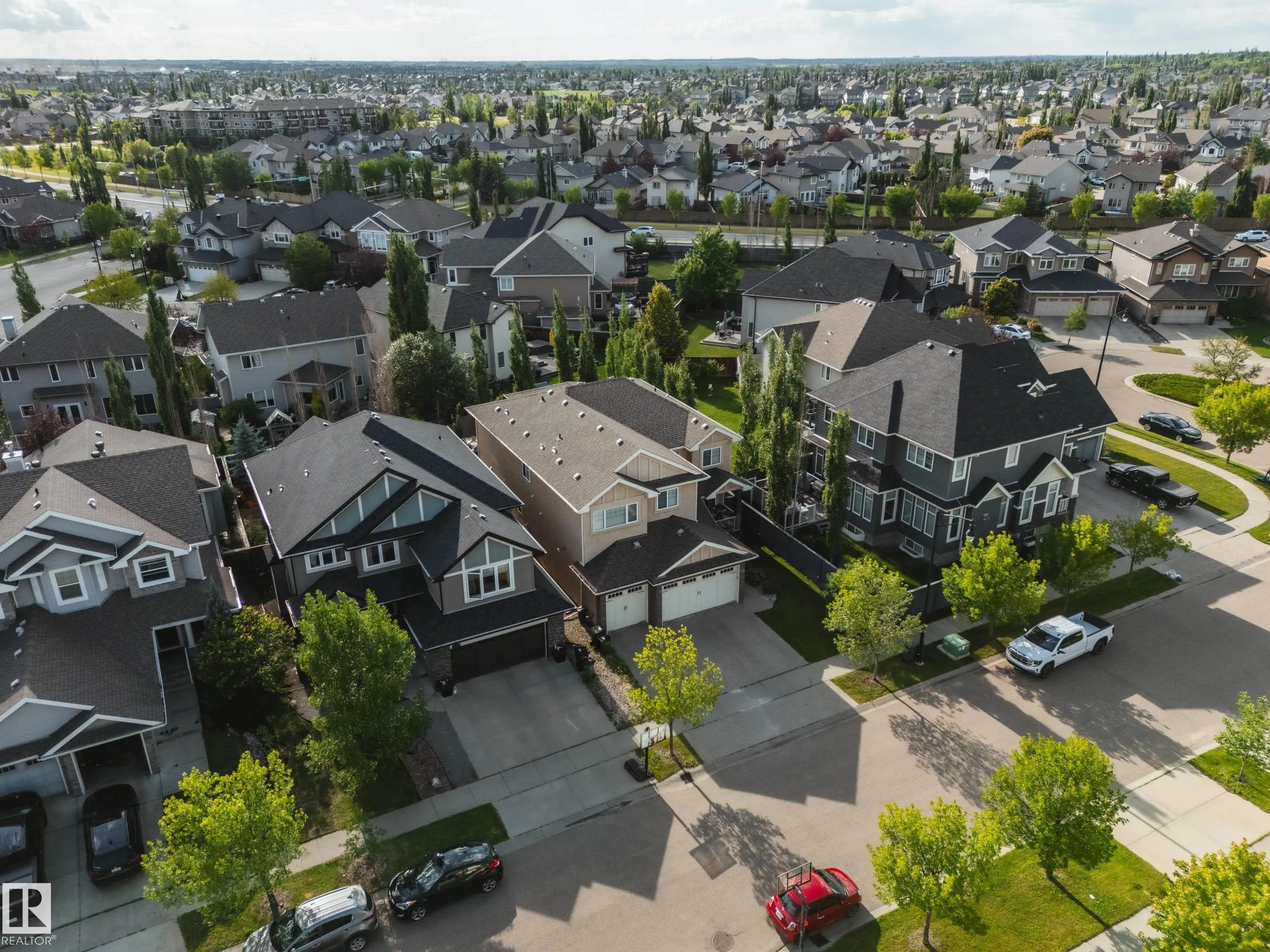 5410 MCLUHAN END End