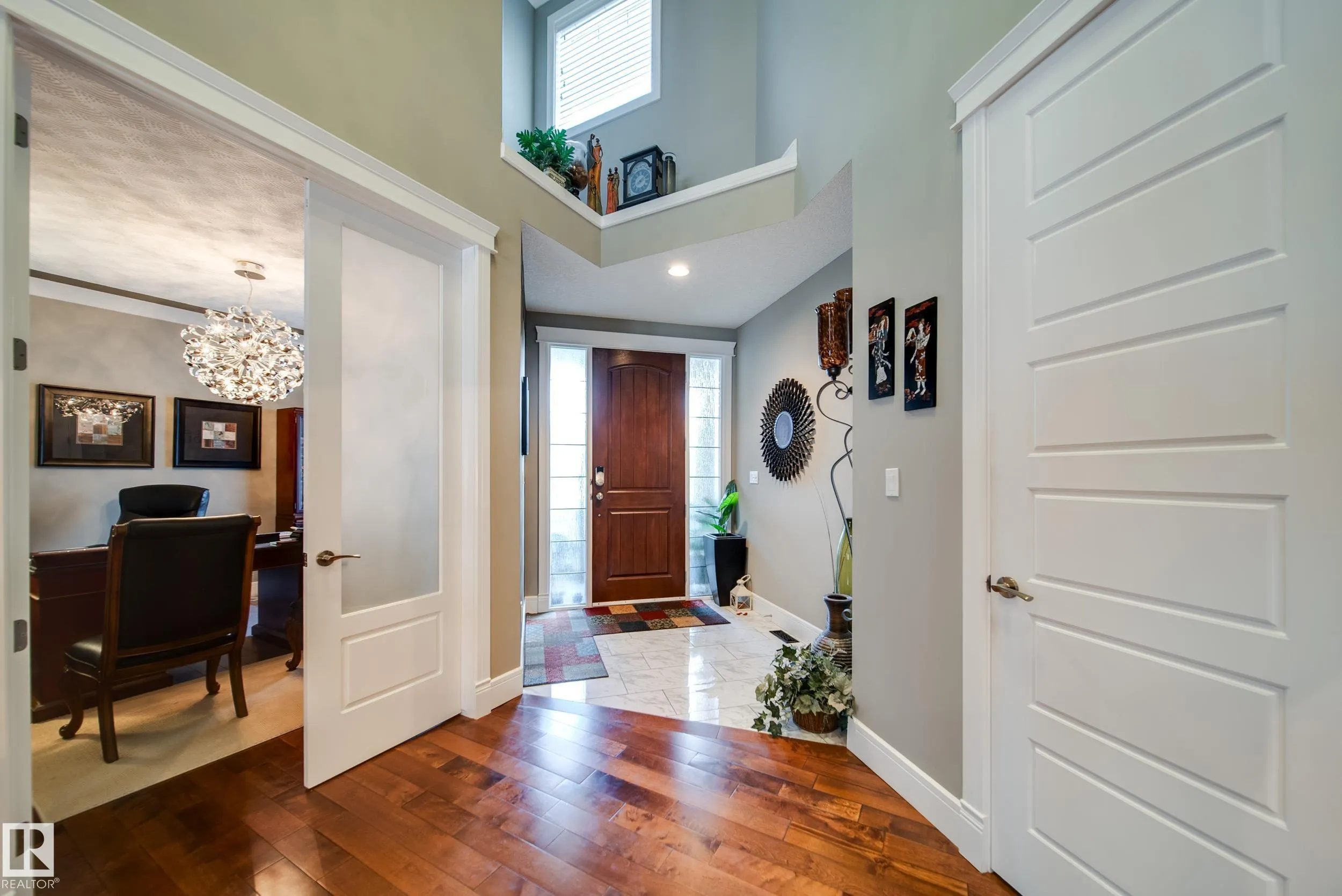 5410 MCLUHAN END End