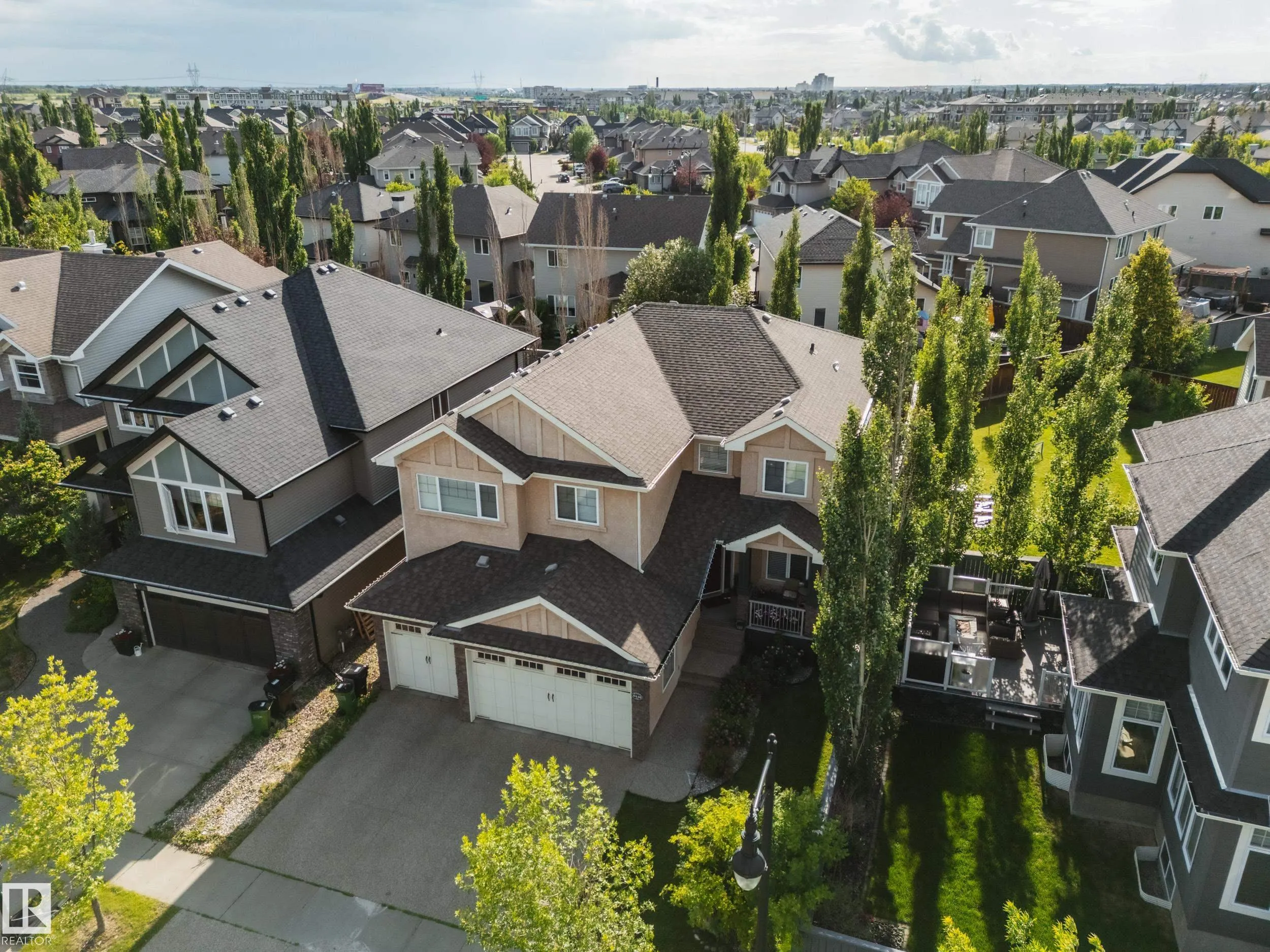 5410 MCLUHAN END End