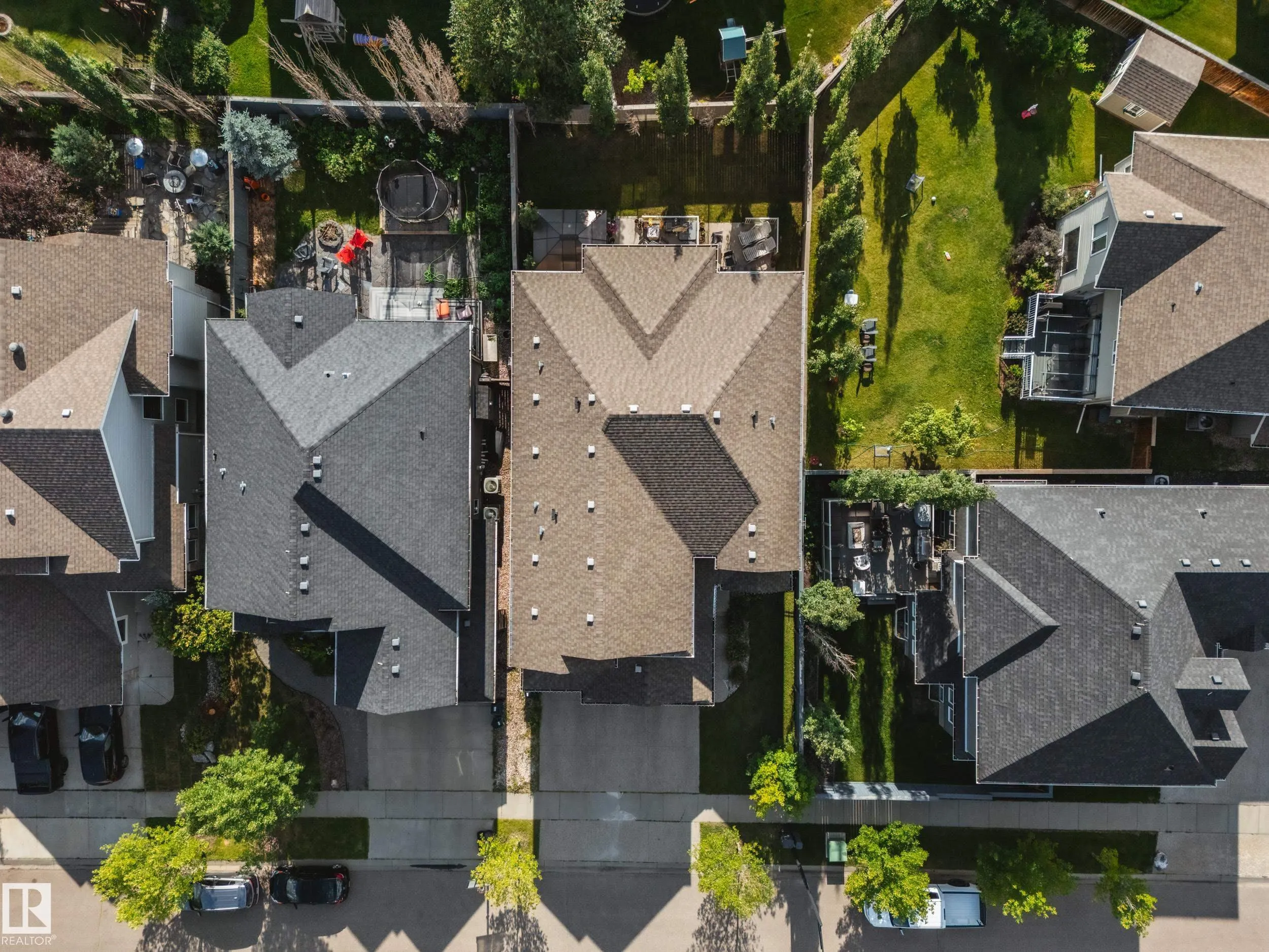 5410 MCLUHAN END End