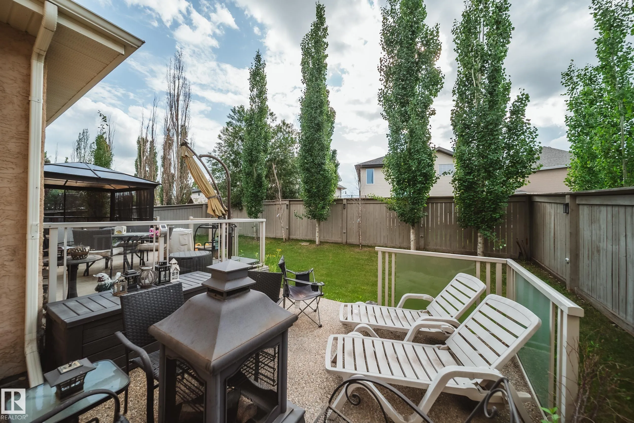 5410 MCLUHAN END End