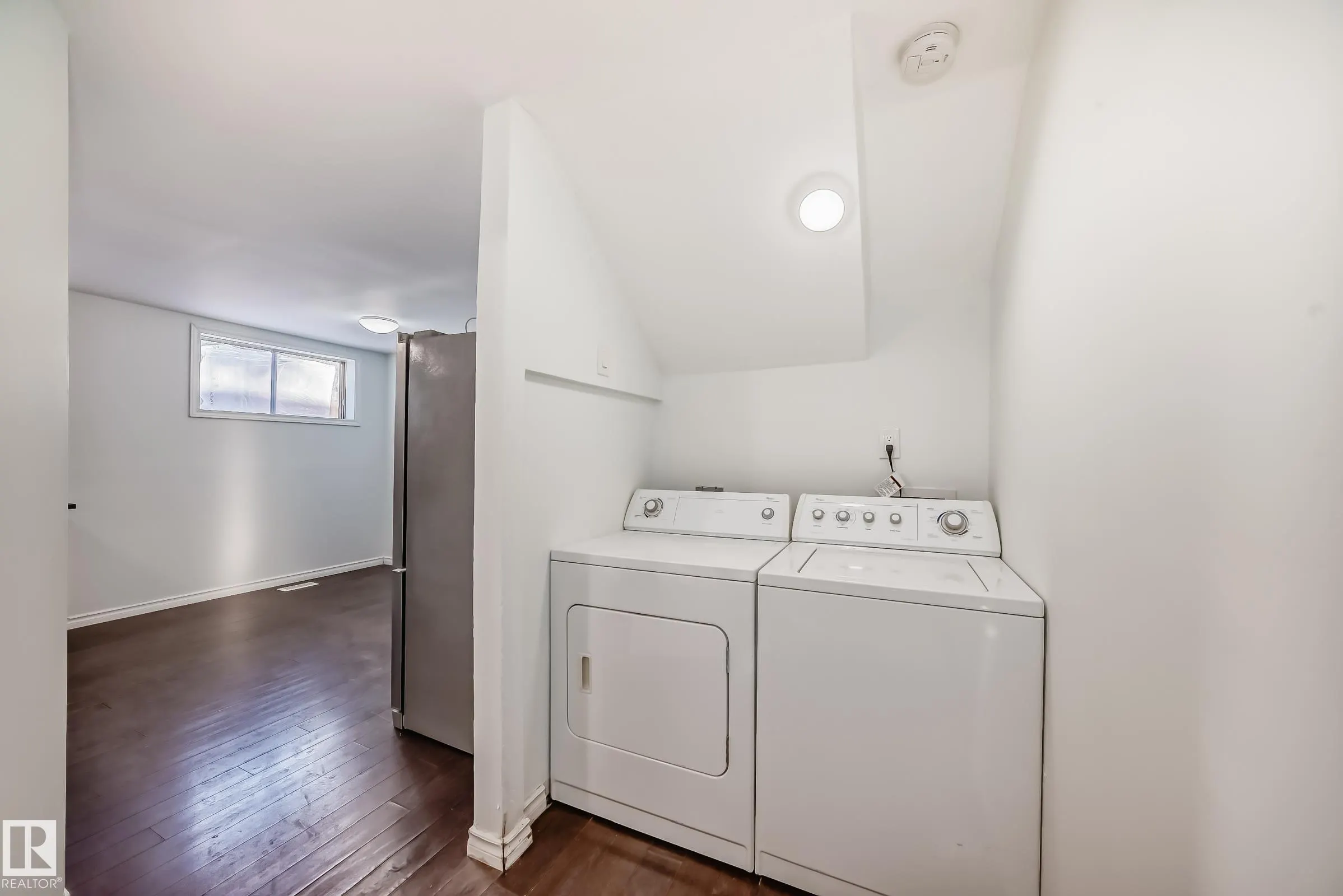 9623/9625 73 Avenue