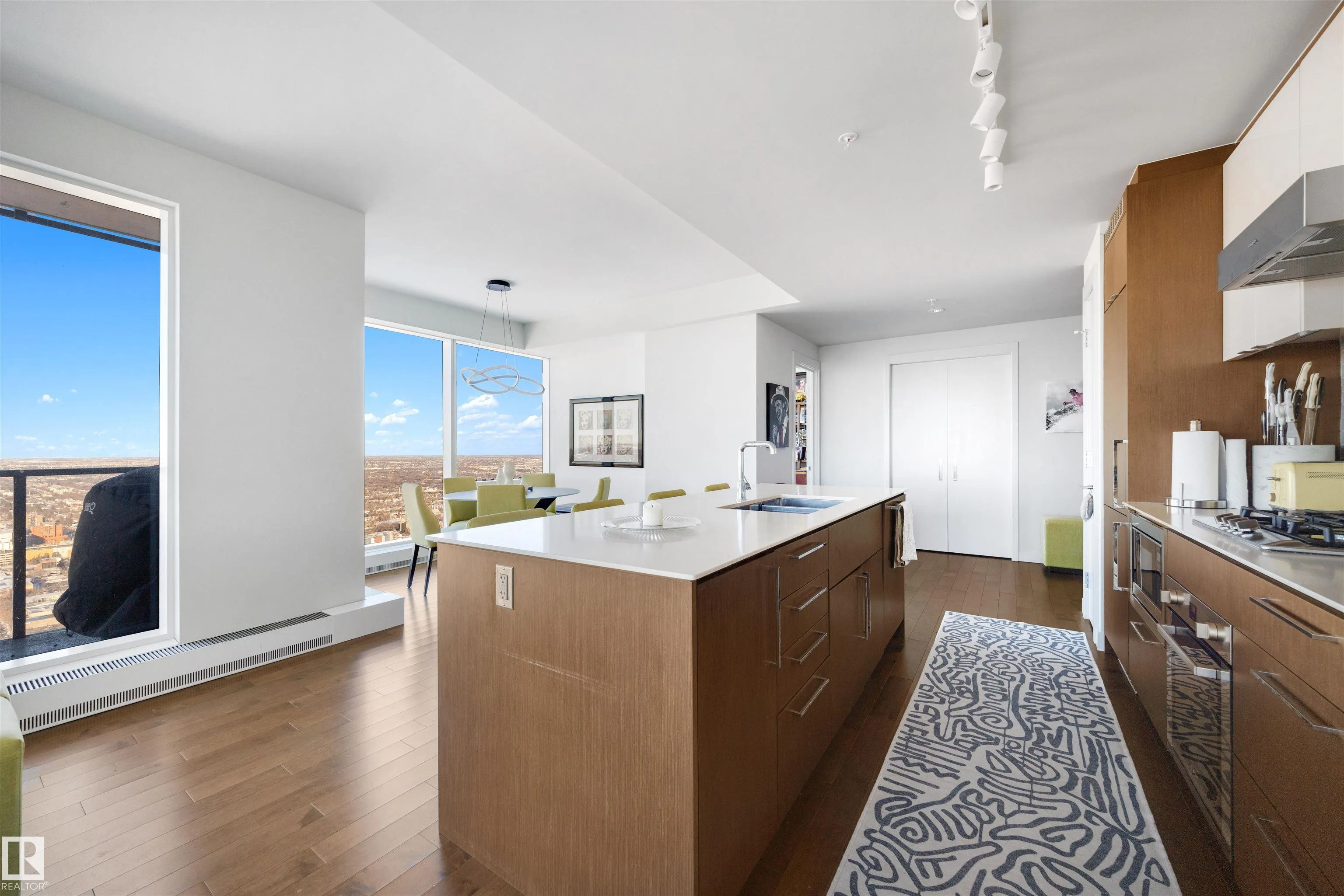 10360 102 Street