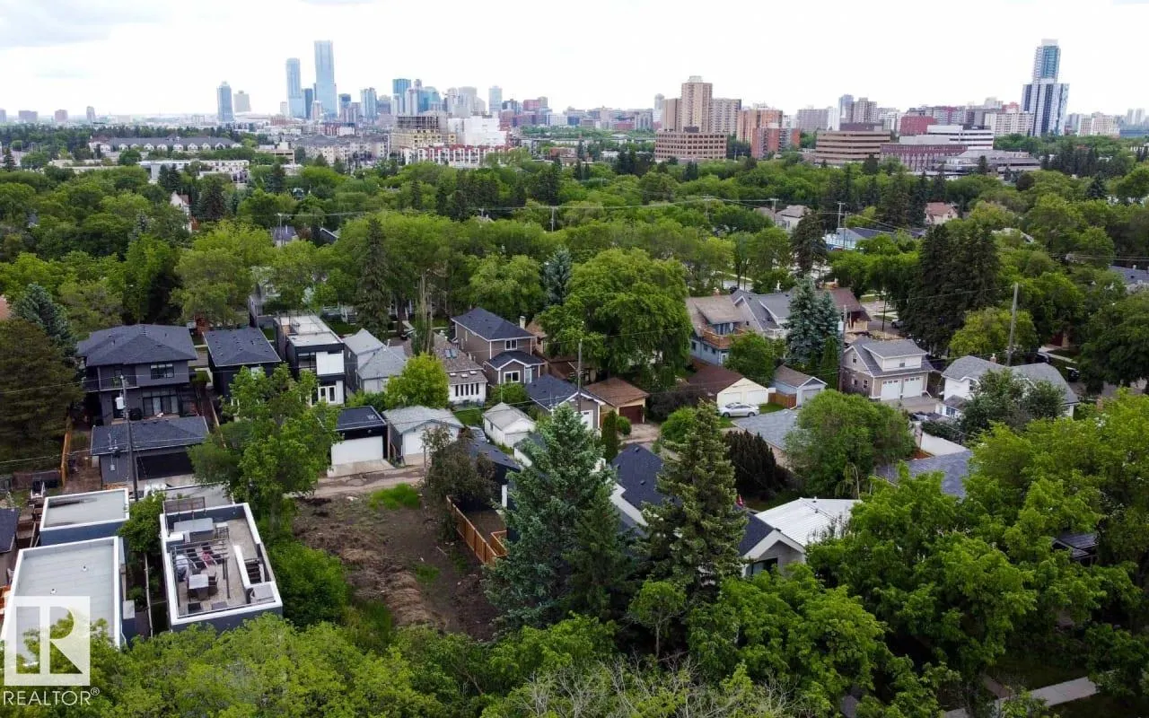 8703 142 Street