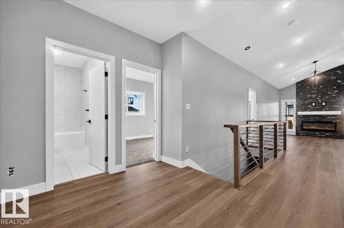 22 Mockingbird Crescent