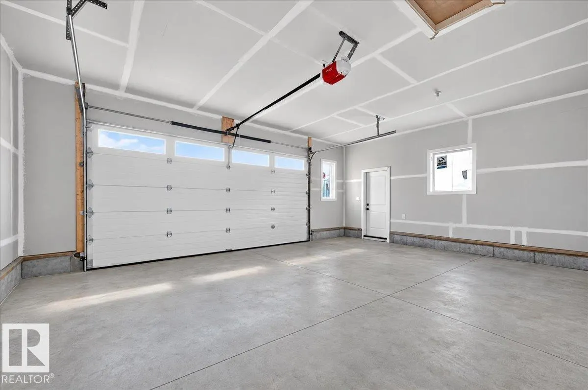 22 Mockingbird Crescent