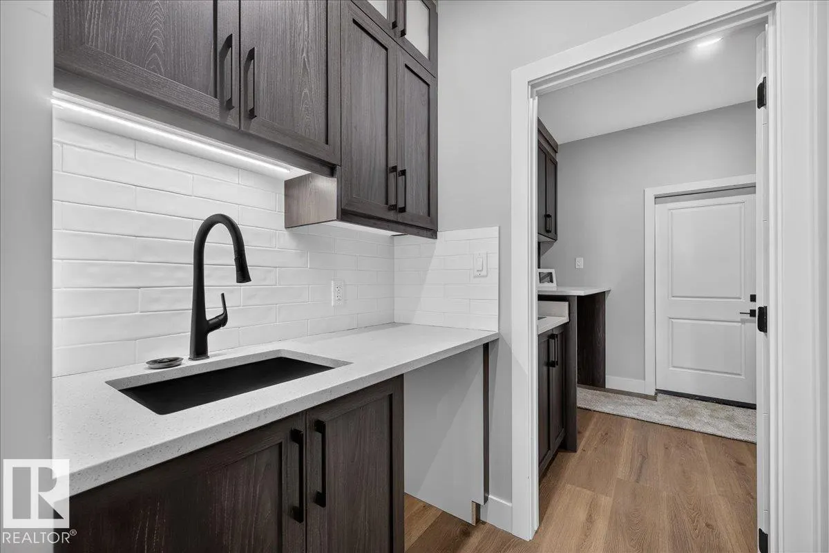 22 Mockingbird Crescent