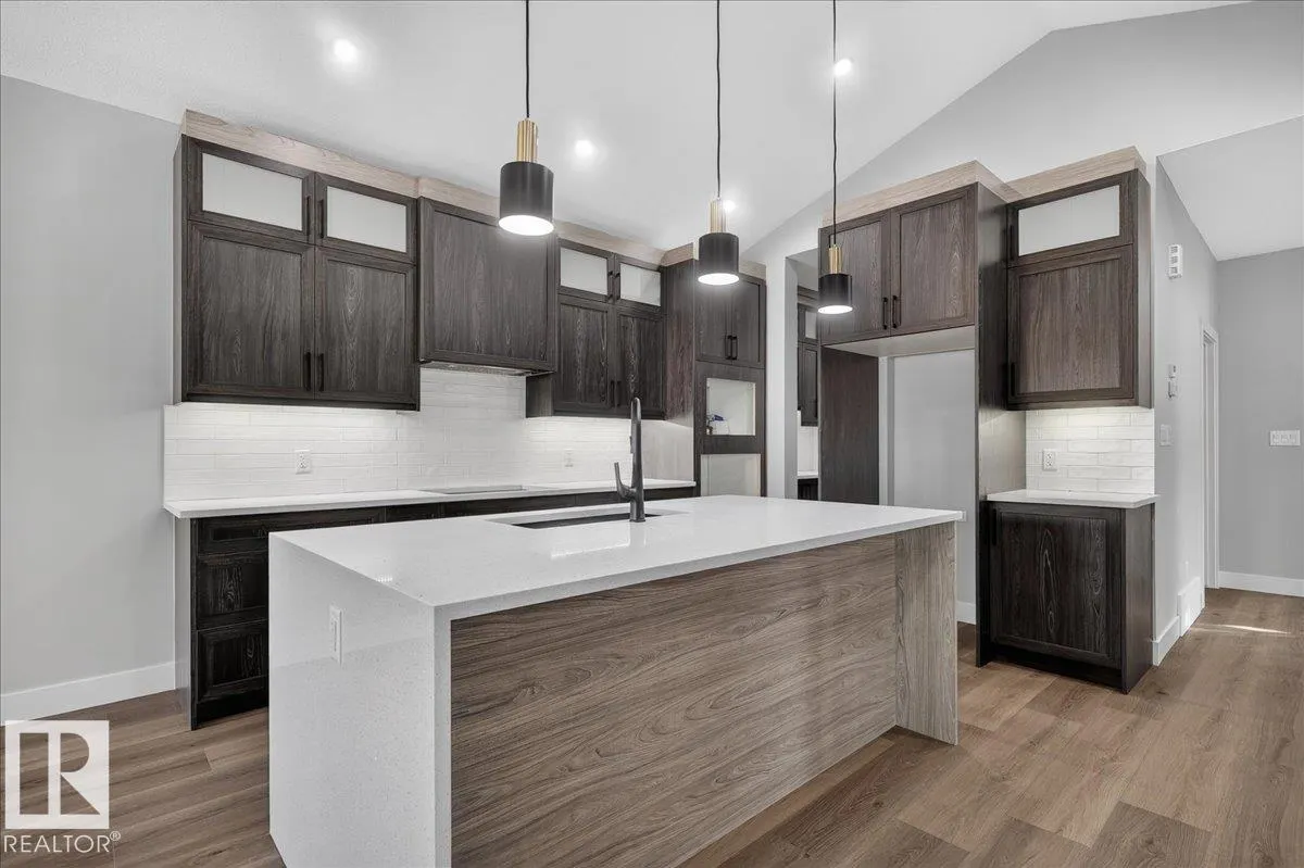 22 Mockingbird Crescent