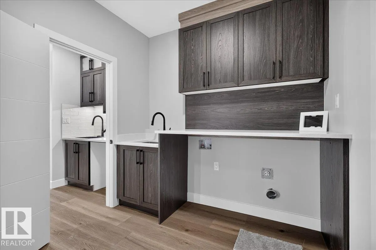 22 Mockingbird Crescent
