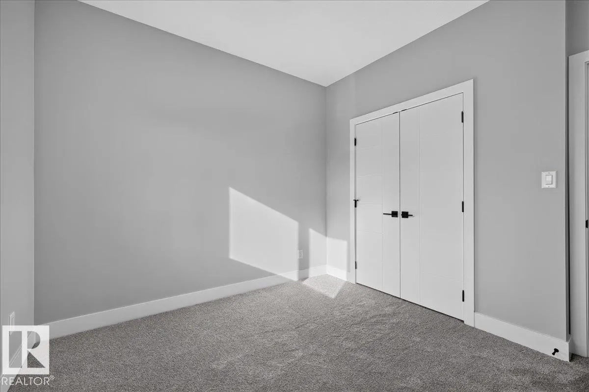 22 Mockingbird Crescent