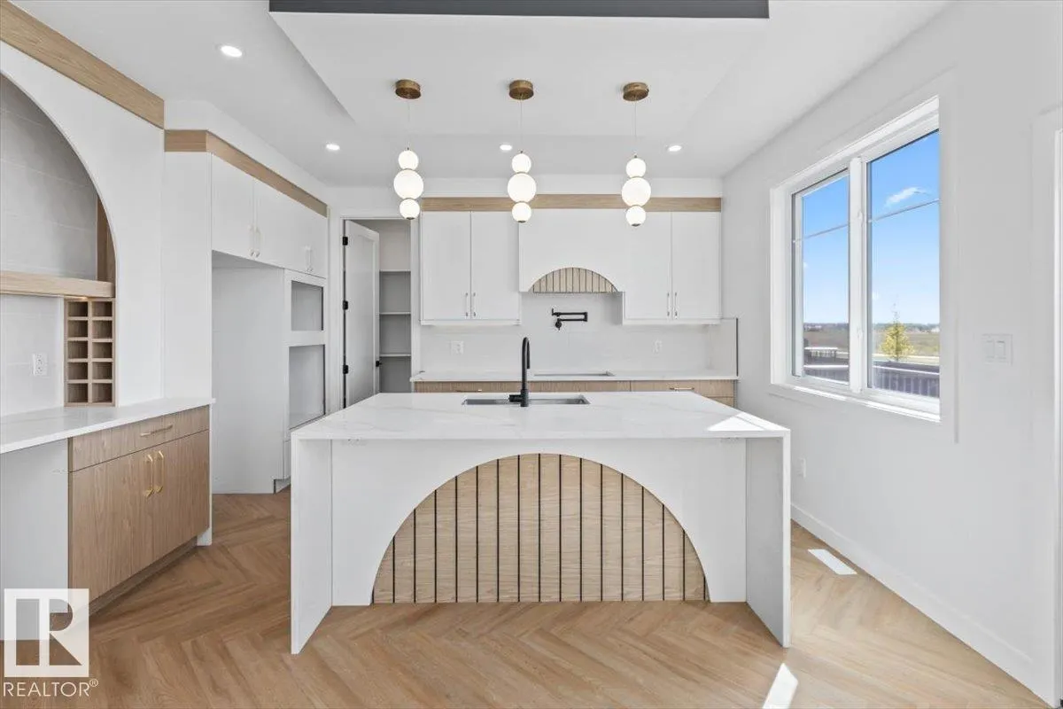 18 Owl Ridge Close