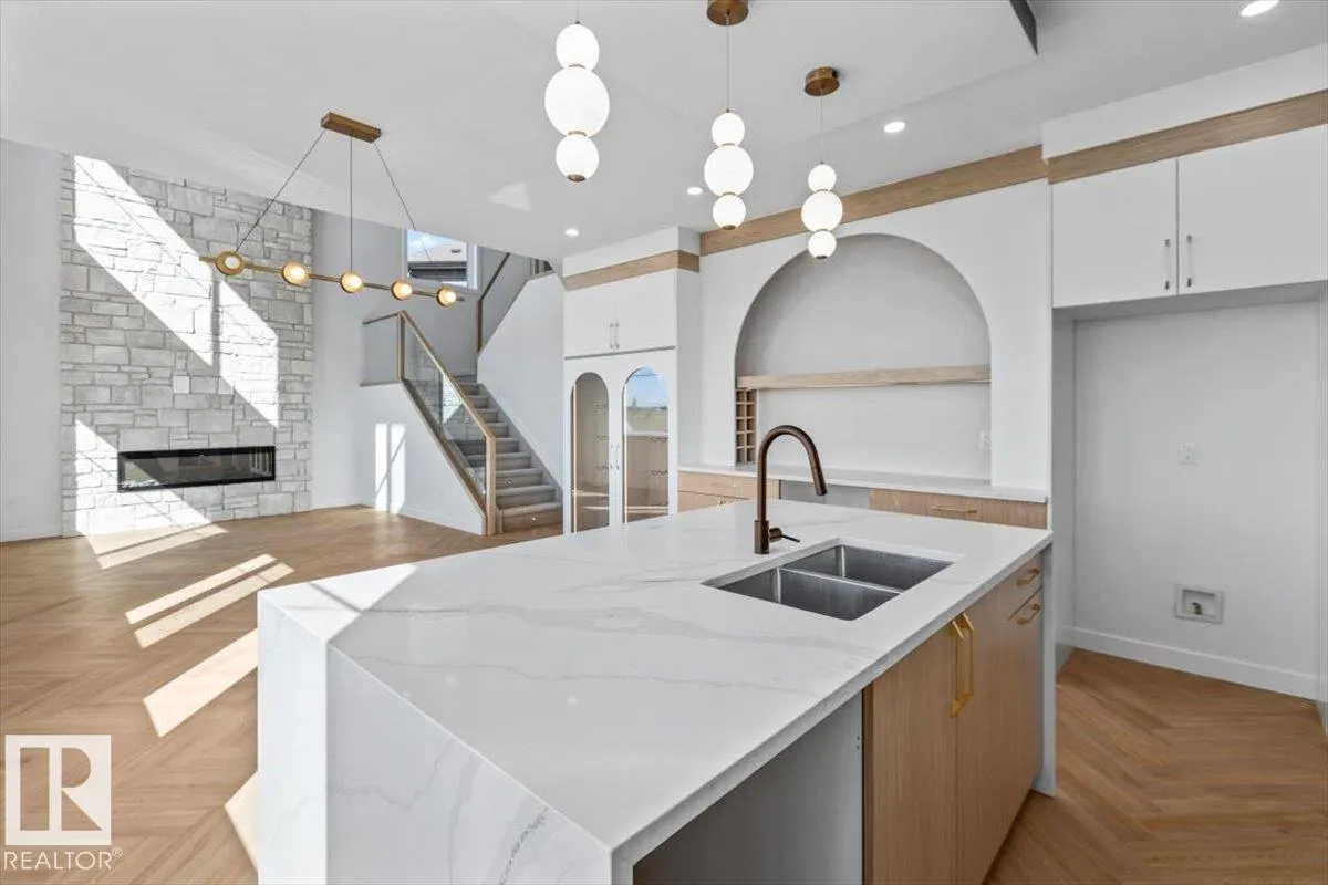 18 Owl Ridge Close