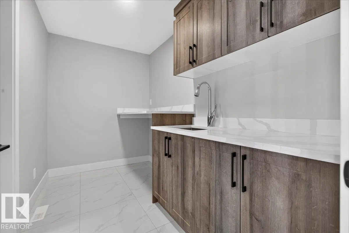 81 Mockingbird Crescent