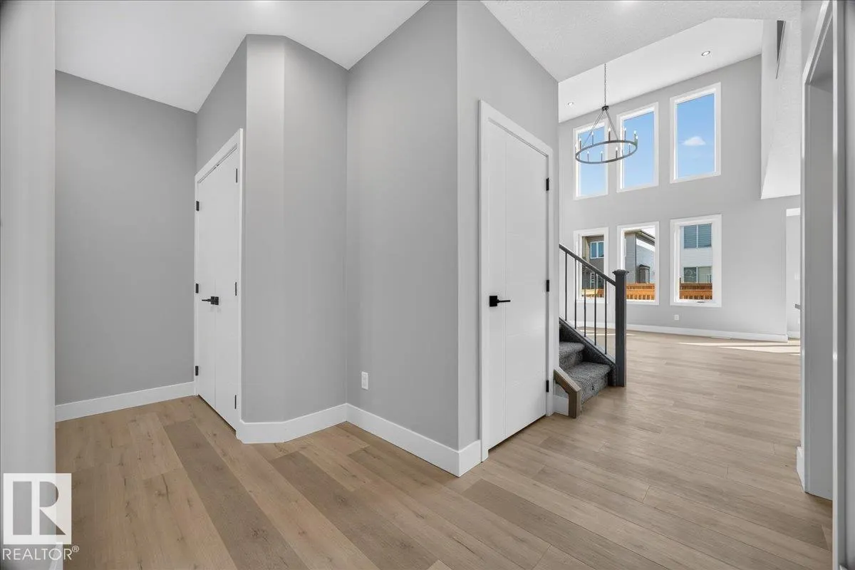 81 Mockingbird Crescent