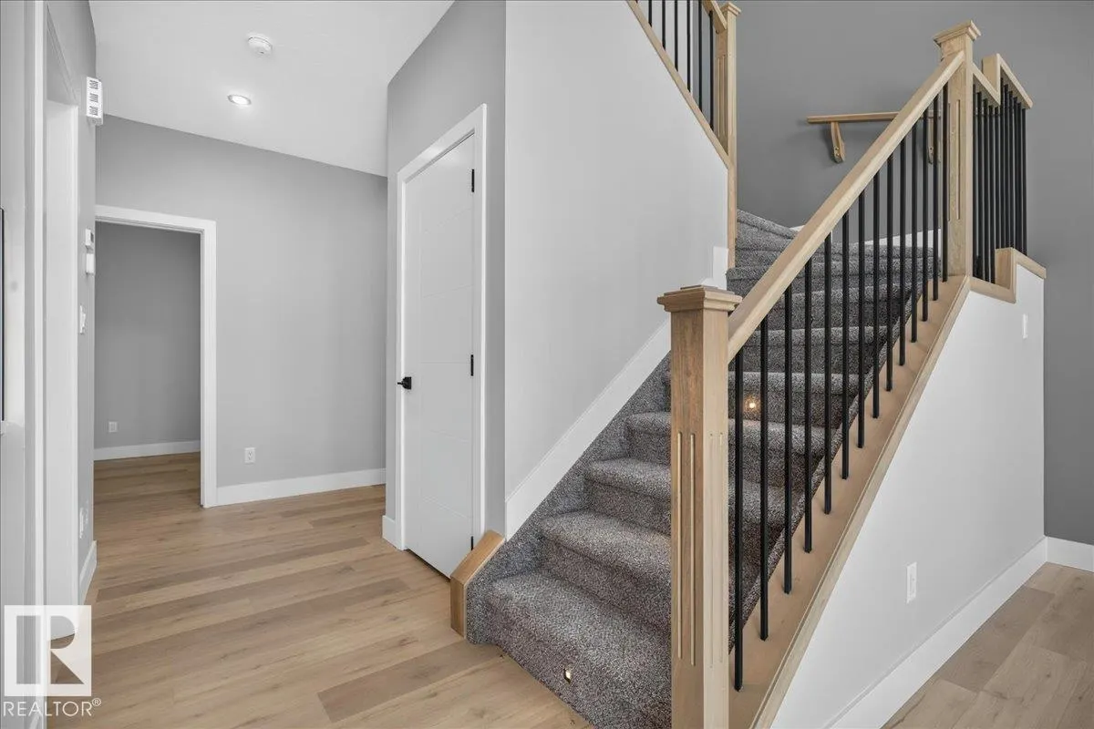81 Mockingbird Crescent