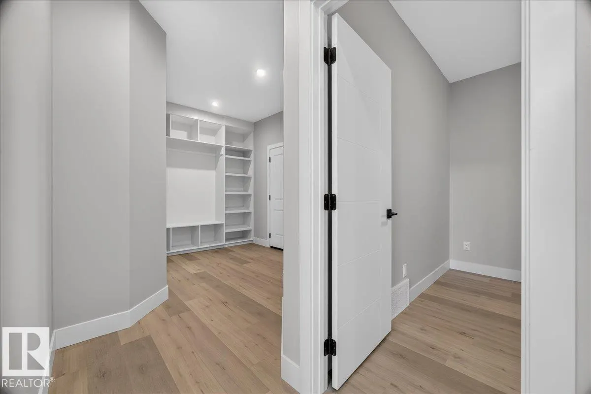 81 Mockingbird Crescent