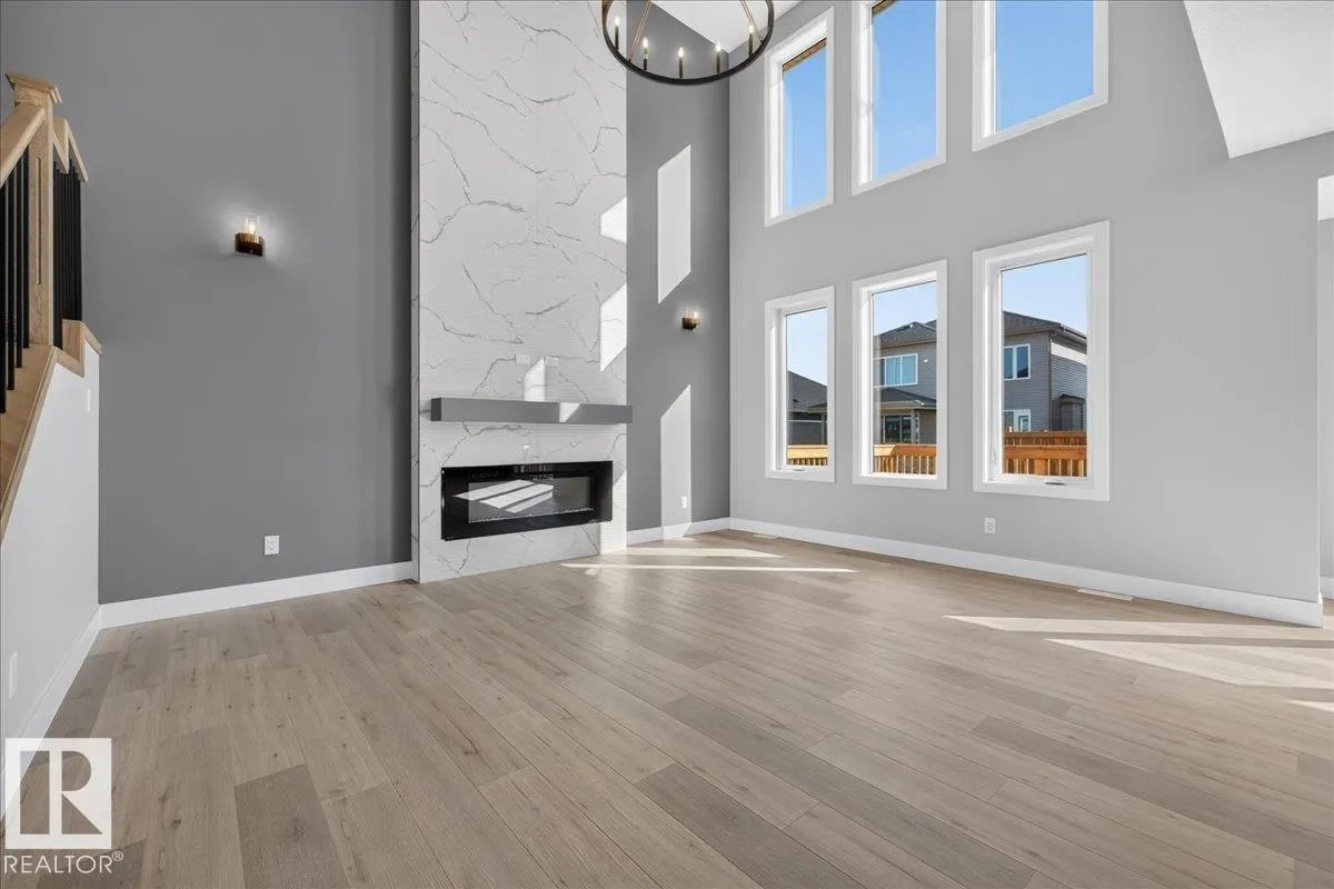 81 Mockingbird Crescent