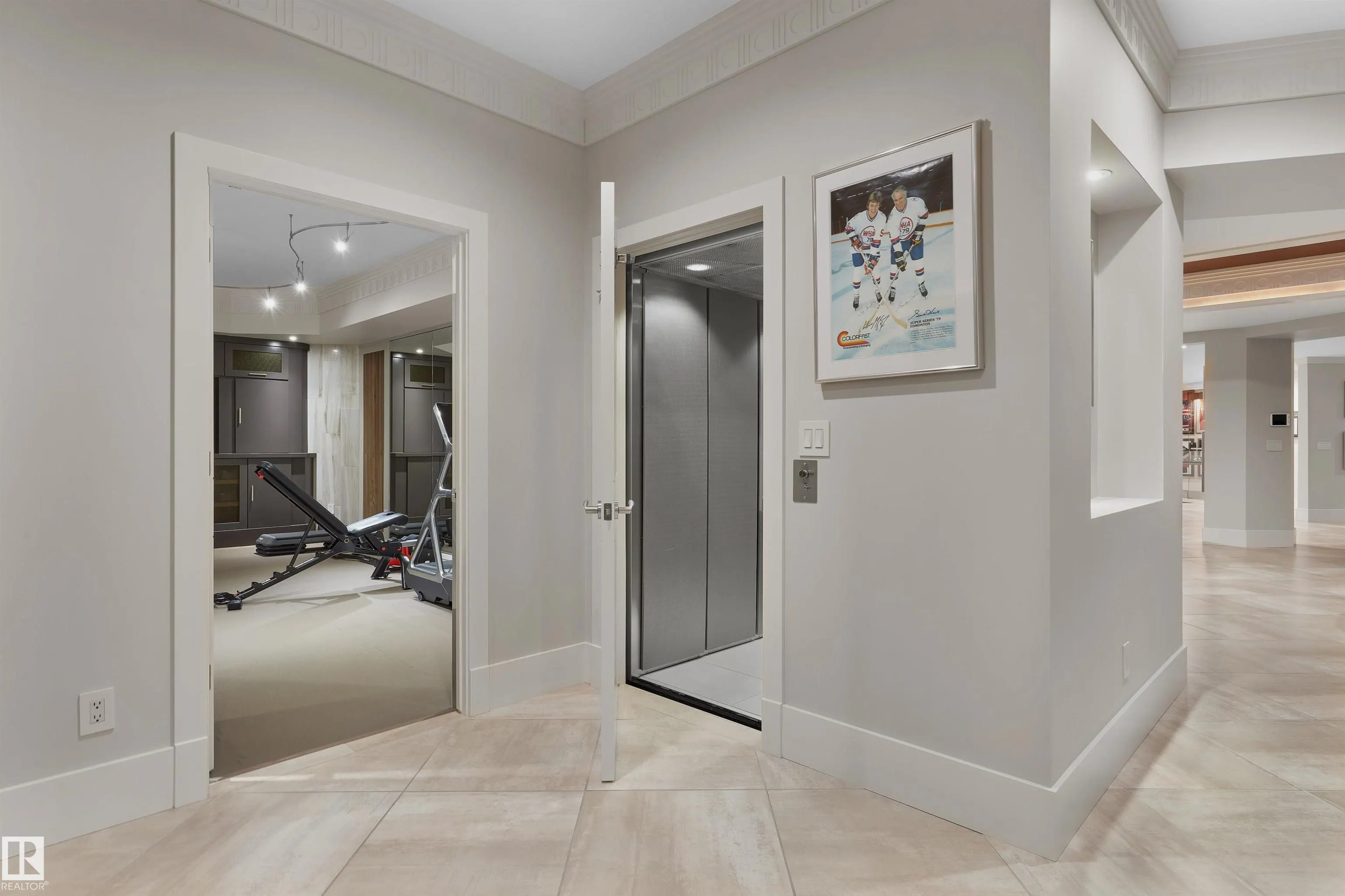 16 WINDERMERE Drive