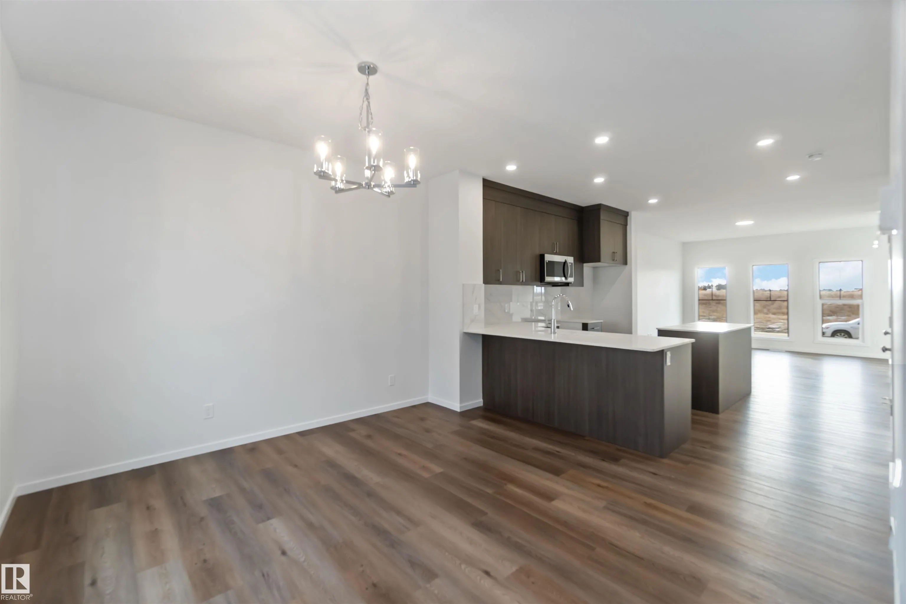 5452 Hawthorn Run