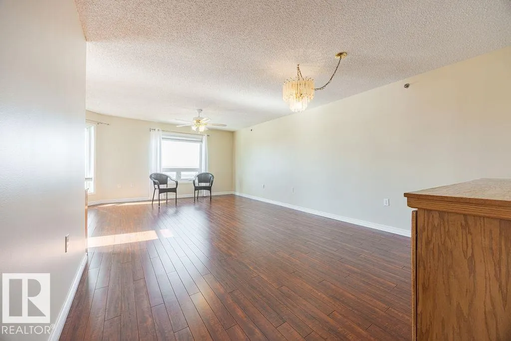 9926 100 Avenue