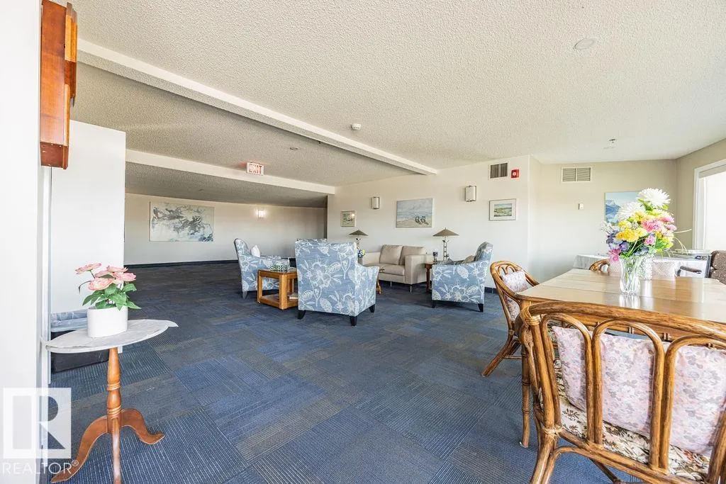 9926 100 Avenue