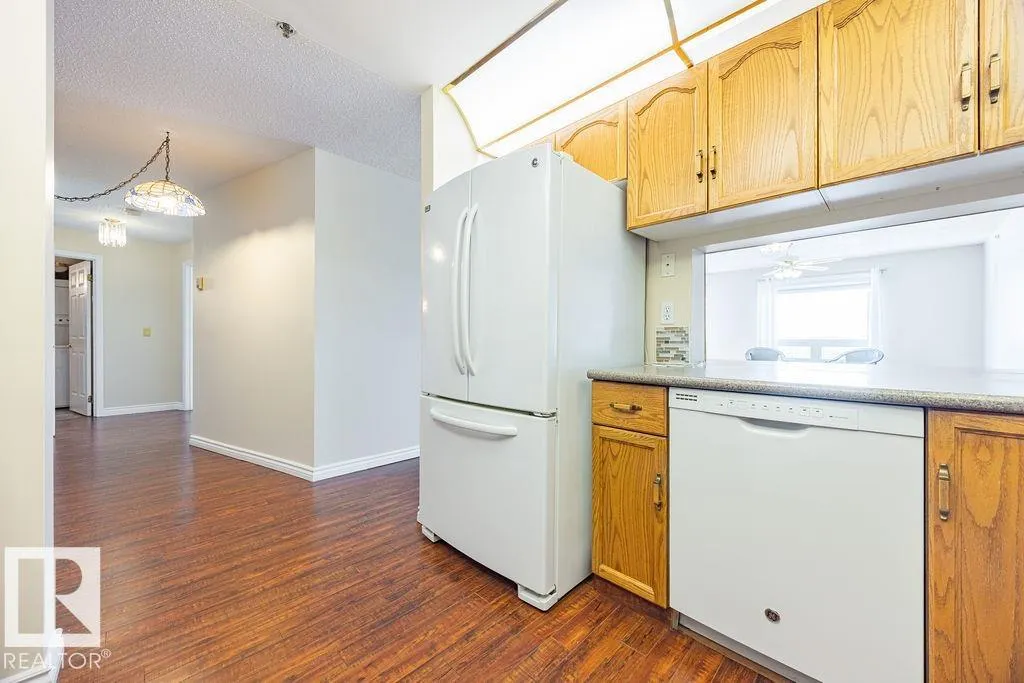 9926 100 Avenue
