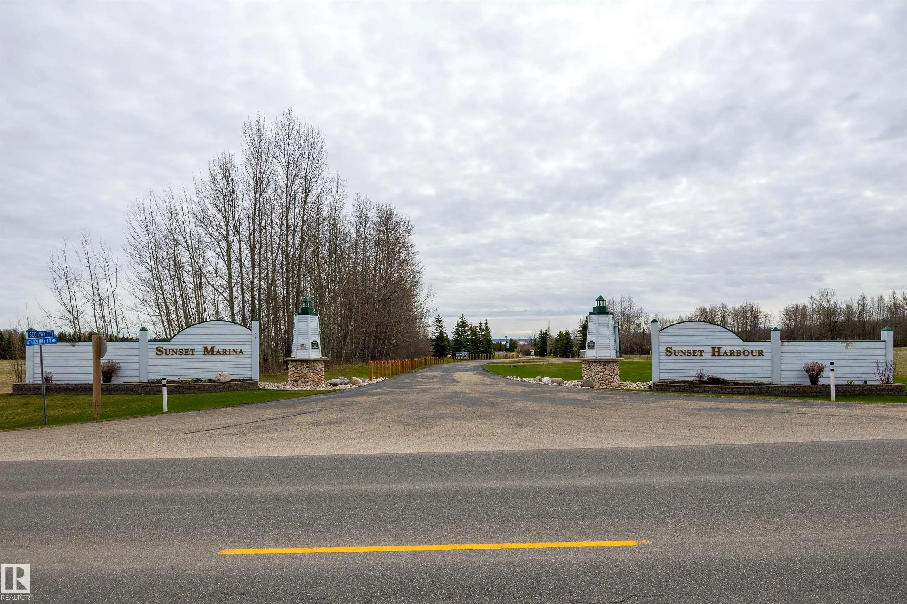 50 Sunset Harbour