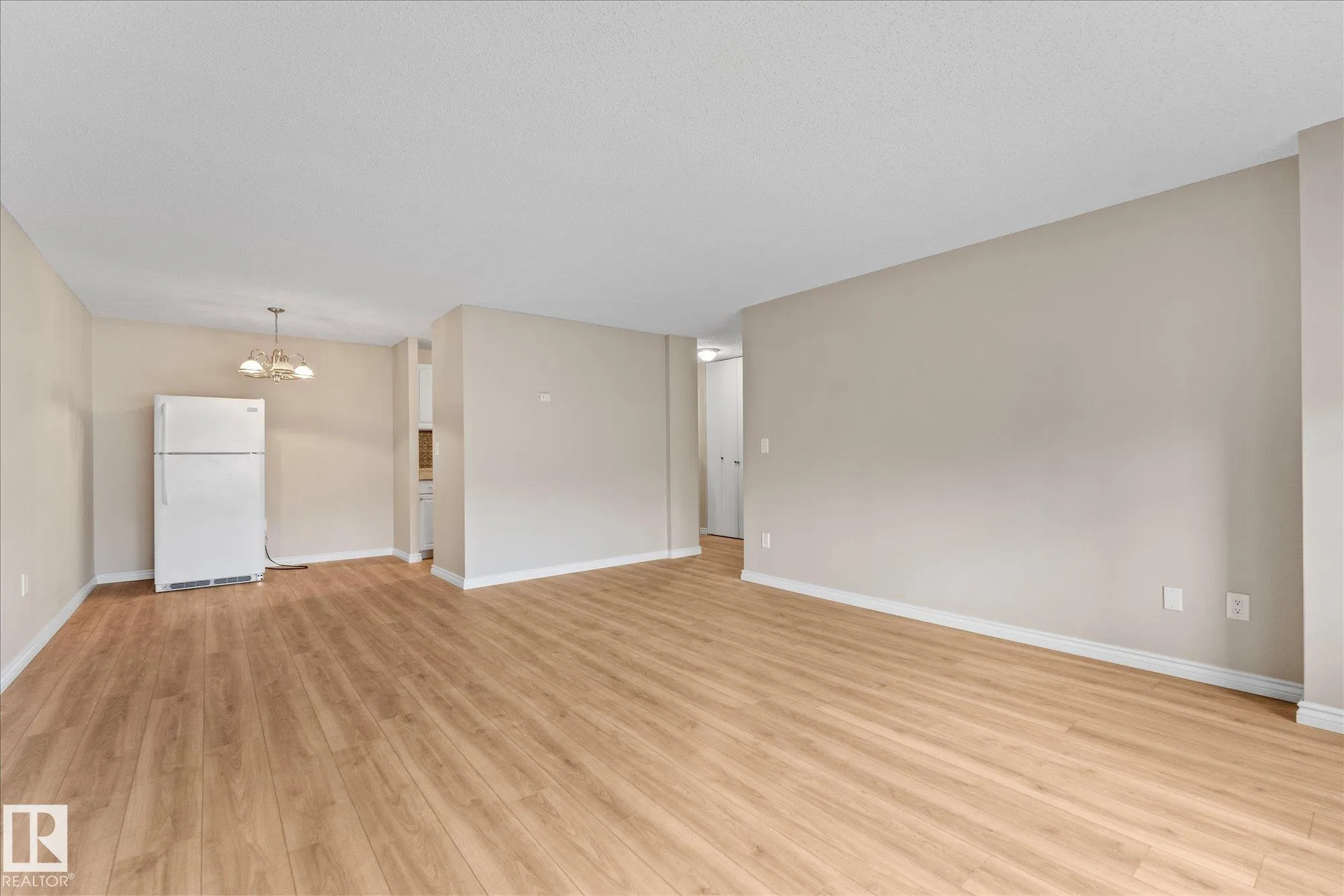 13910 STONY PLAIN Road