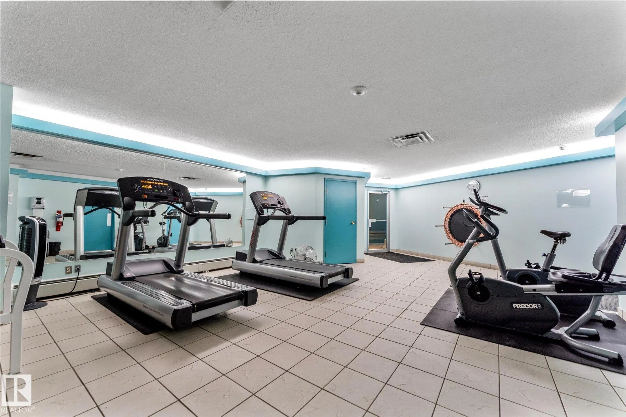 13910 STONY PLAIN Road