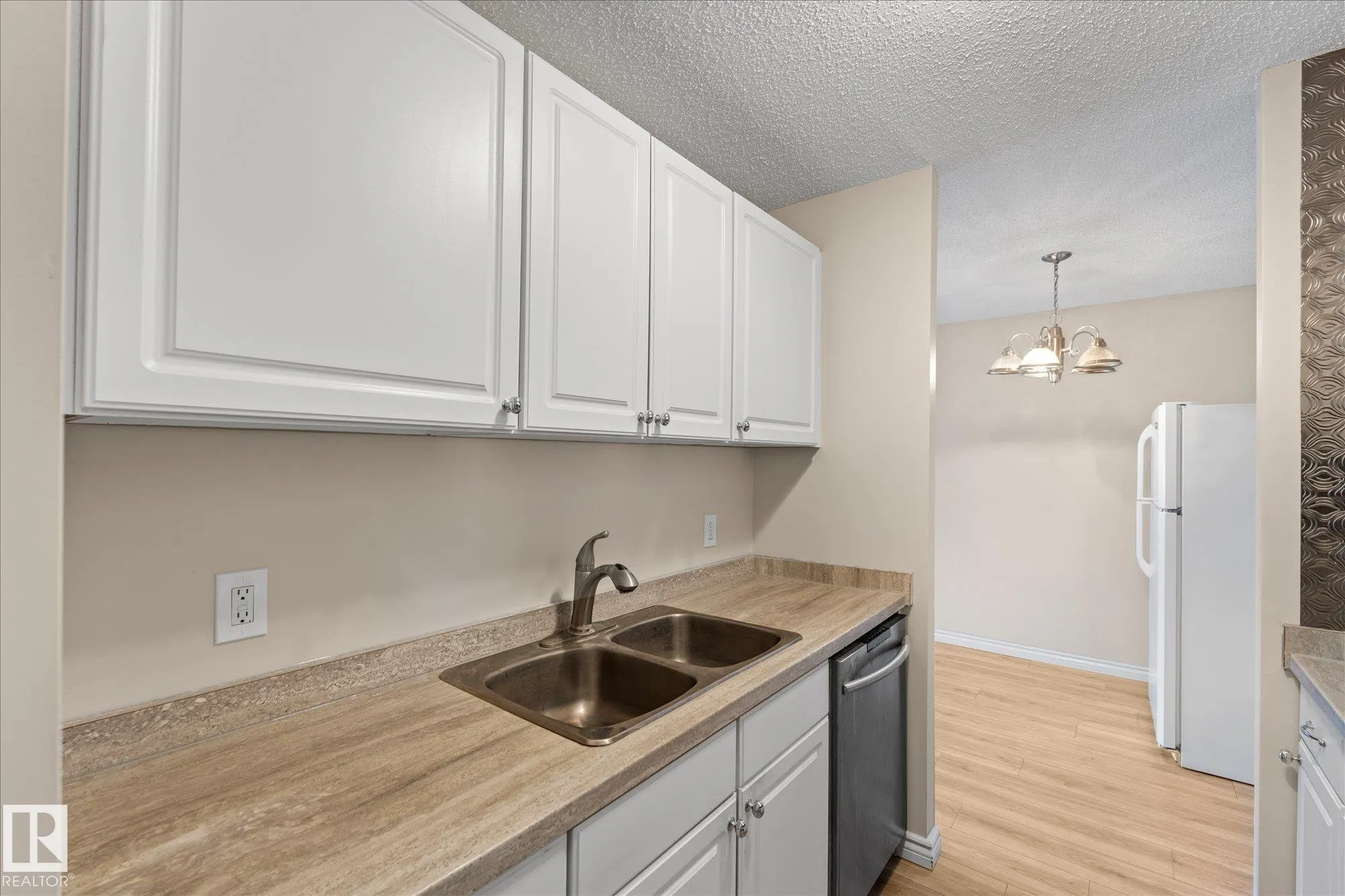 13910 STONY PLAIN Road