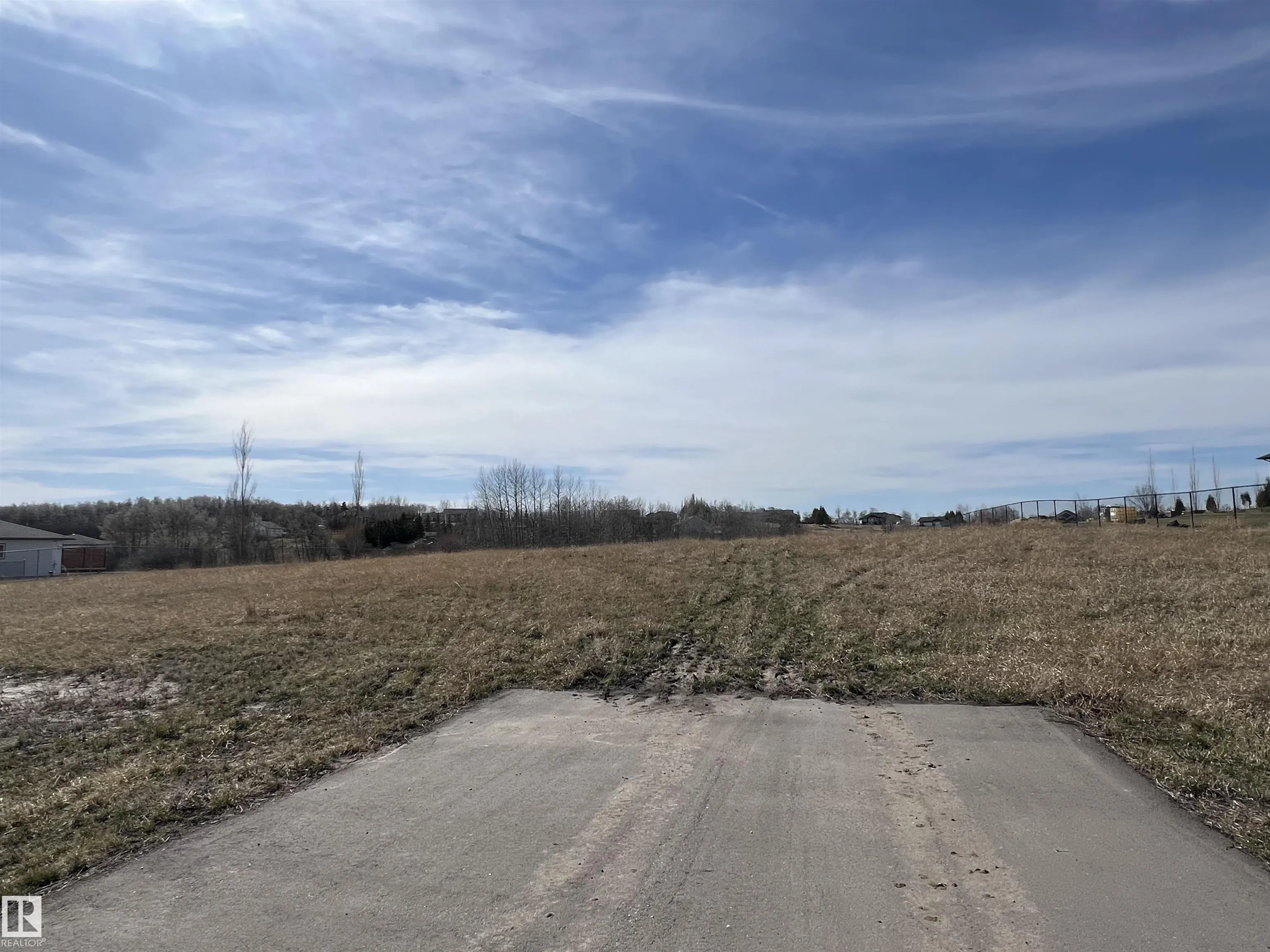 57126 RGE ROAD 233