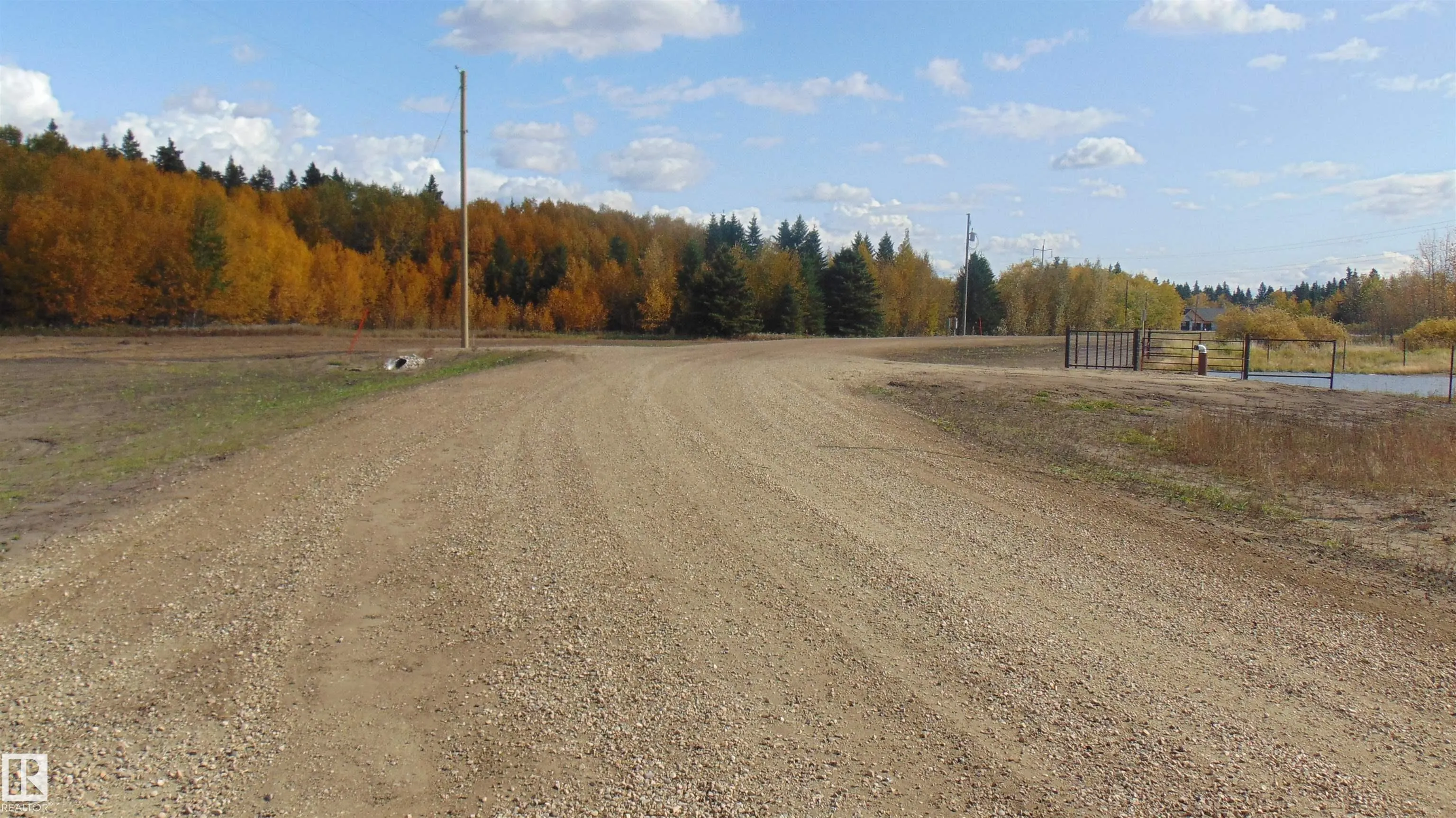 18-243060 Rge rd 470