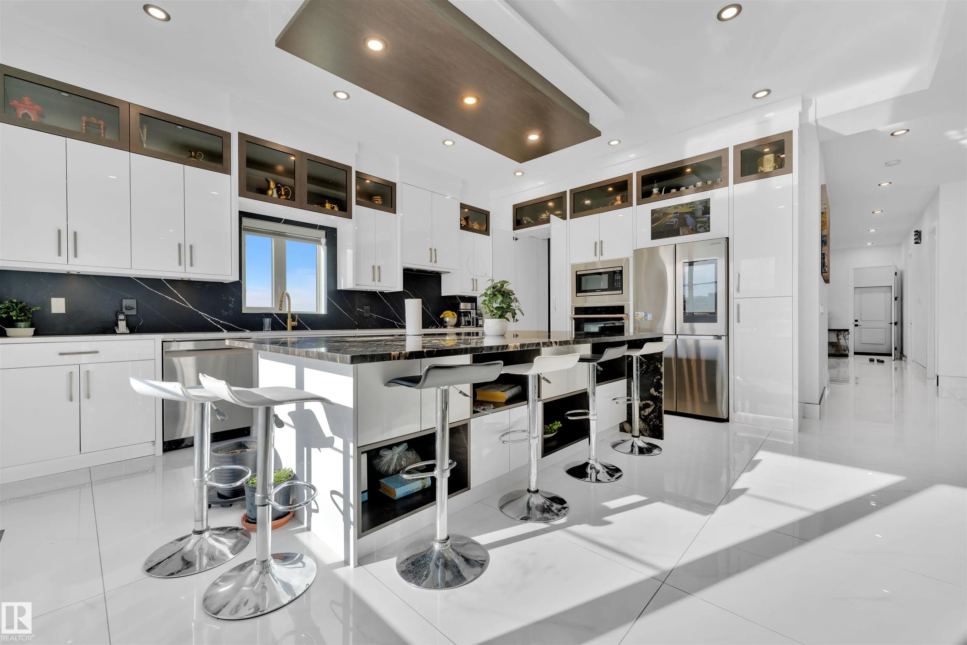 1704 19 Street