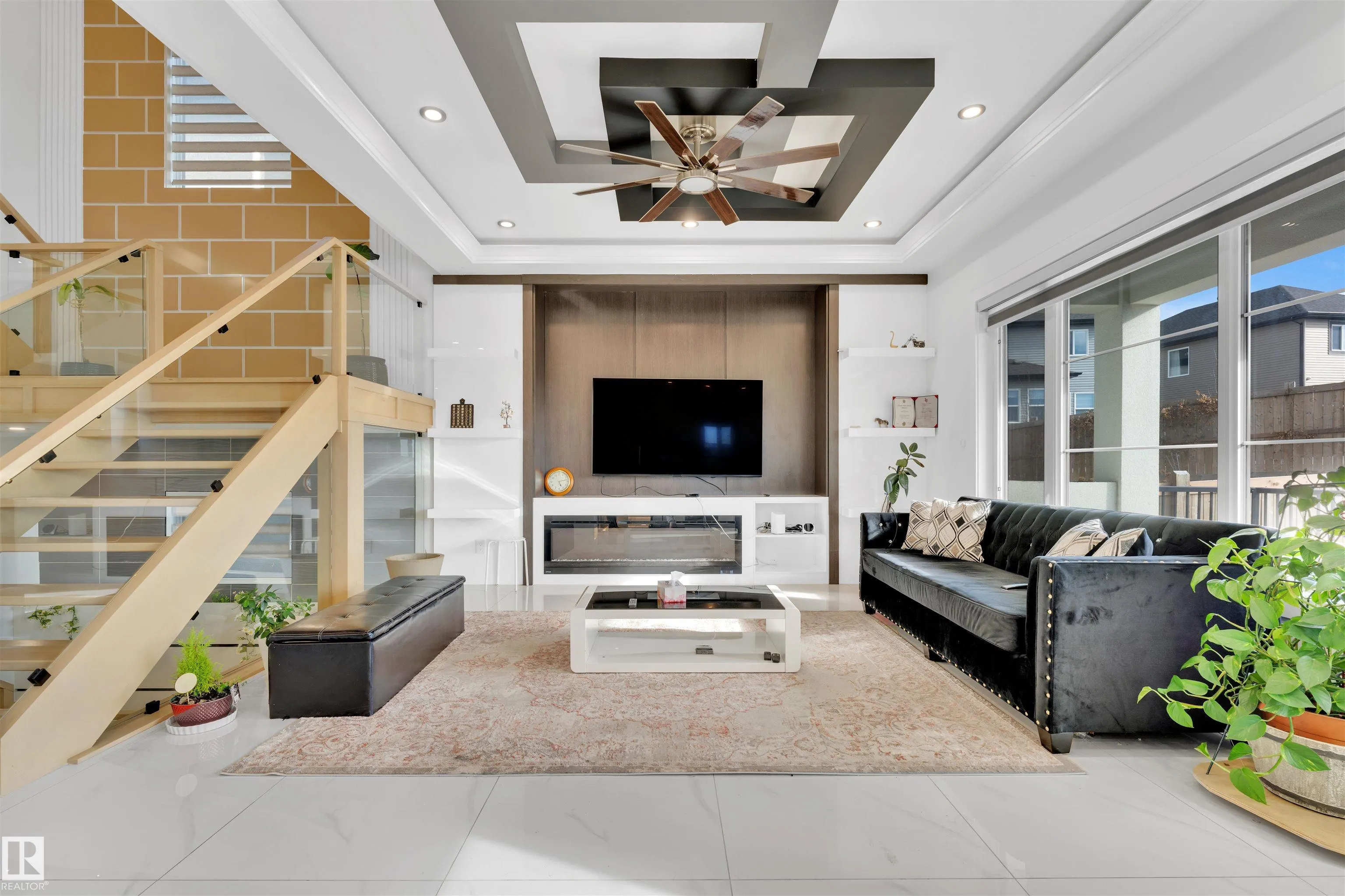 1704 19 Street