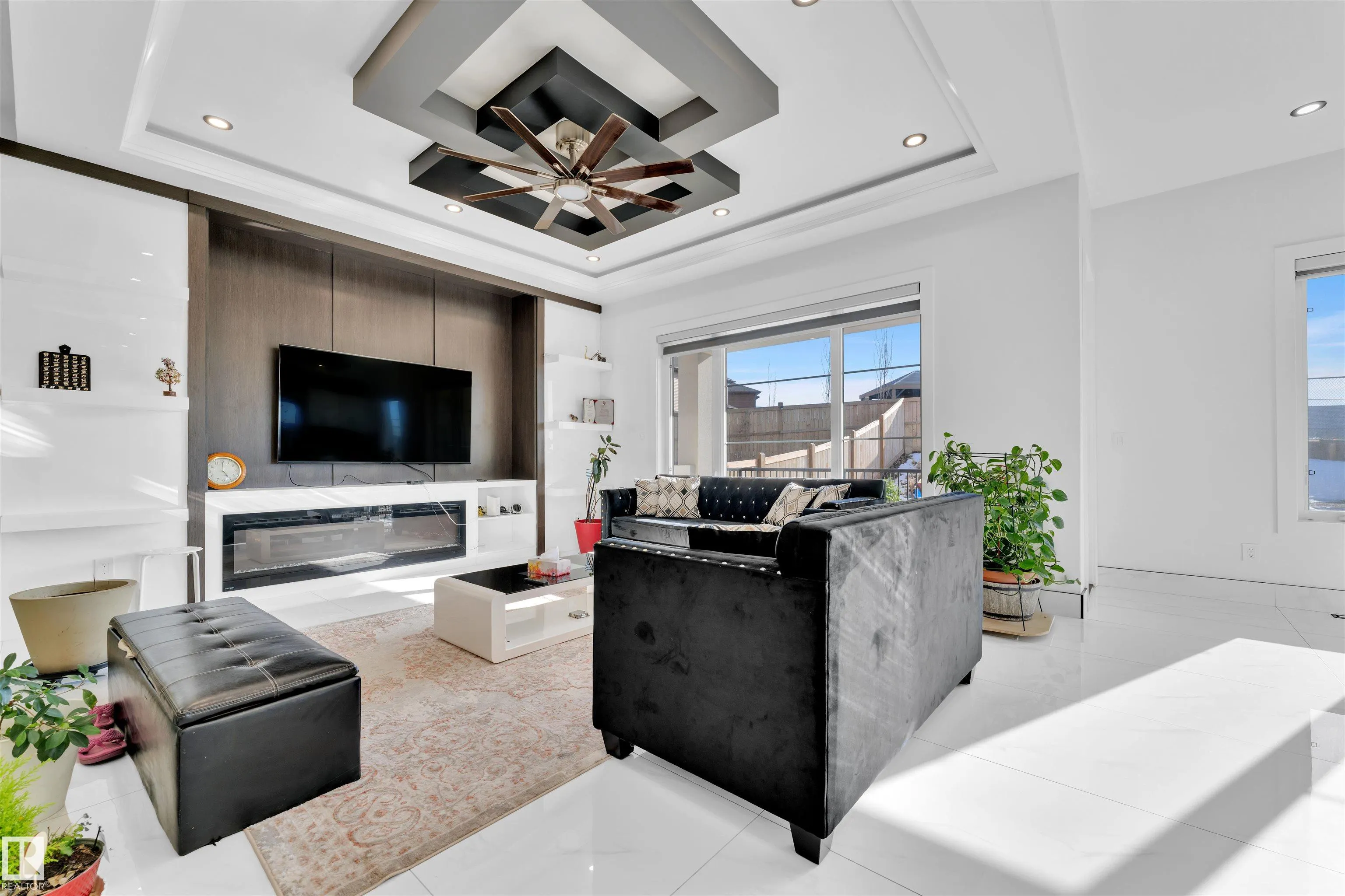 1704 19 Street