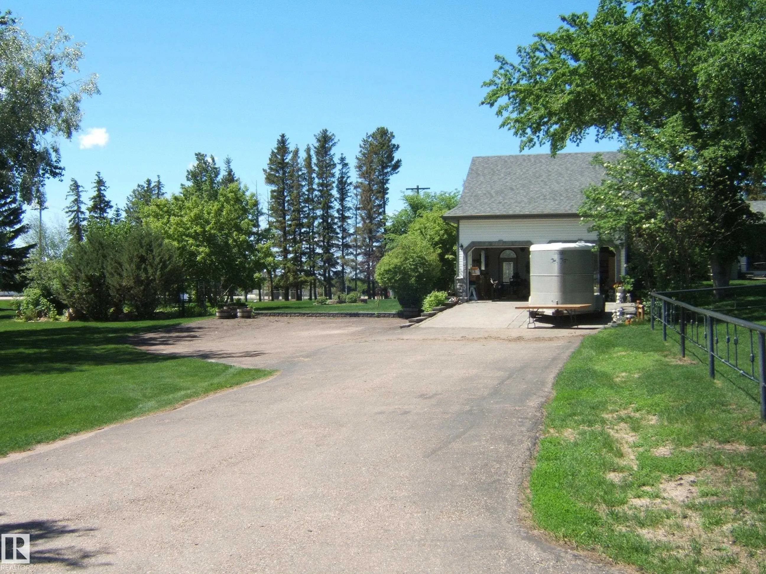 123064 HWY 45