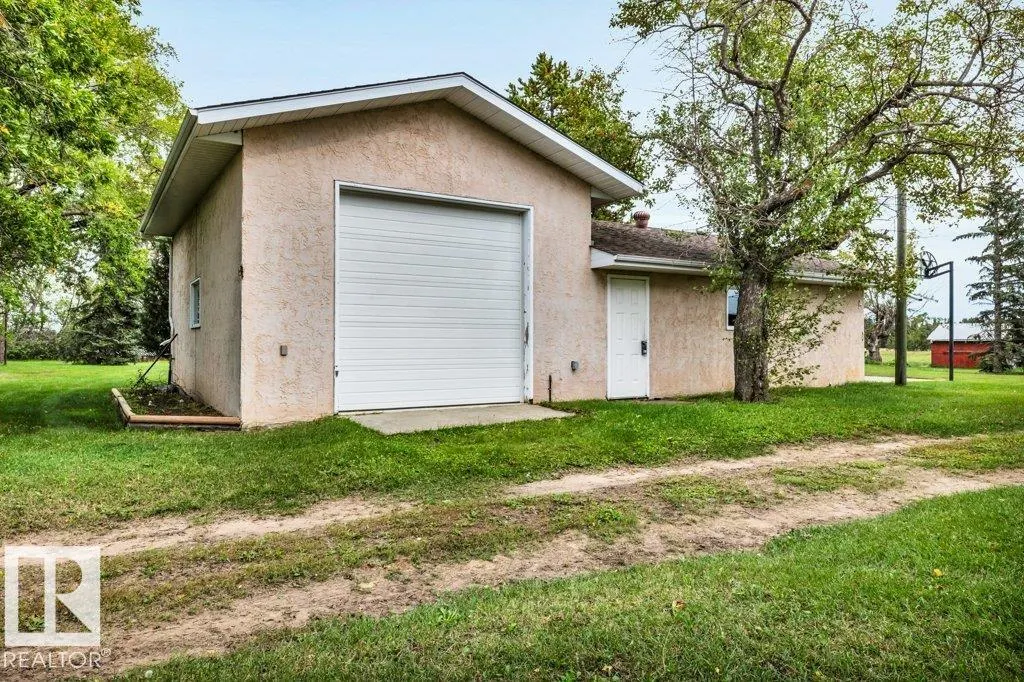 27110 Twp Rd 513