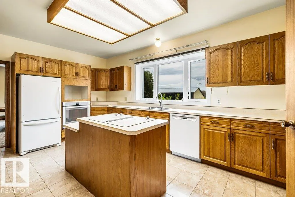 27110 Twp Rd 513