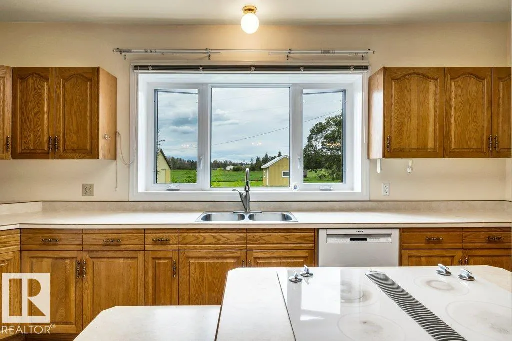 27110 Twp Rd 513