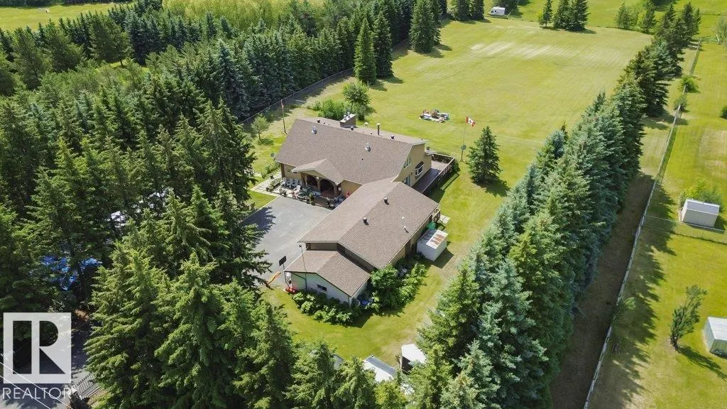 53310 RGE ROAD 221