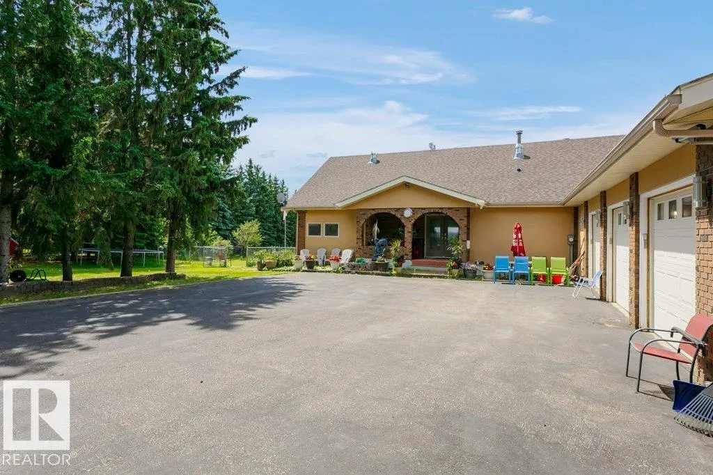 53310 RGE ROAD 221