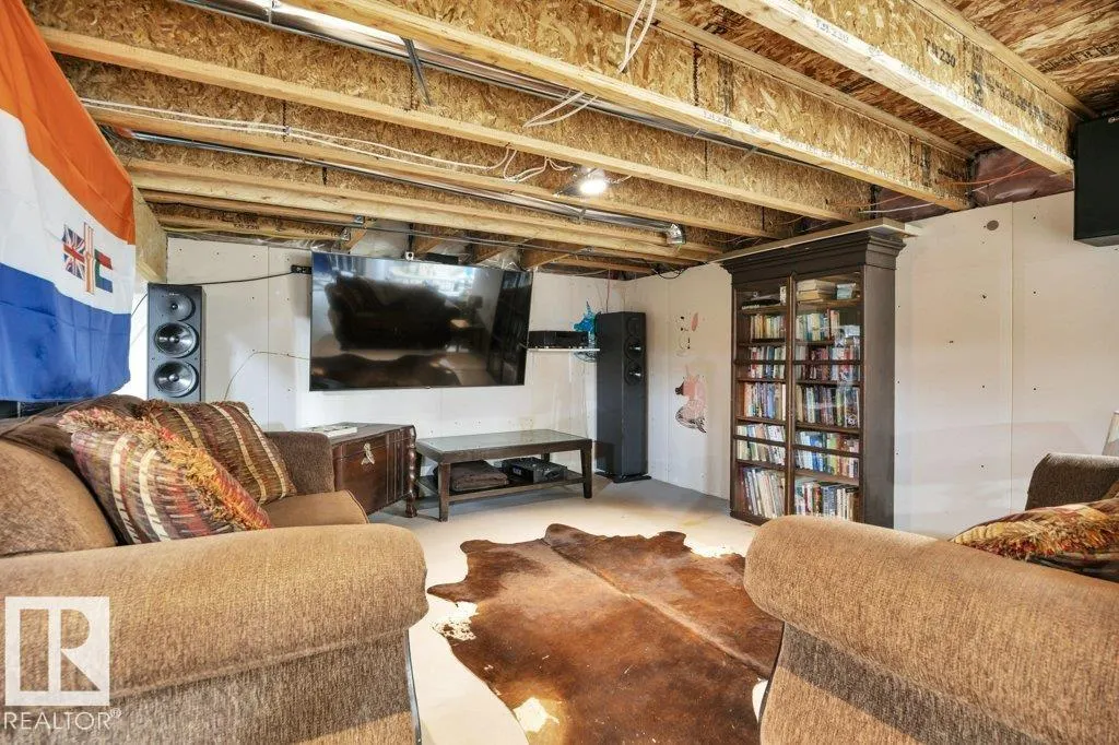 115 CRYSTAL SPRINGS Drive