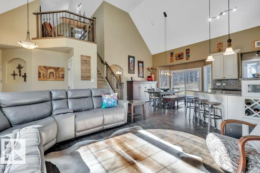 115 CRYSTAL SPRINGS Drive