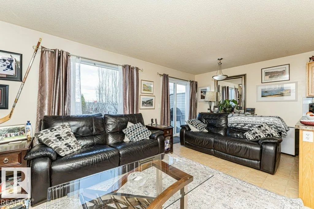 22 REED Court