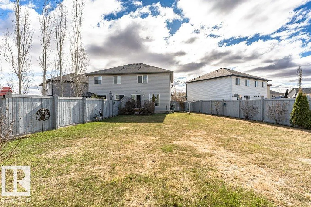 22 REED Court