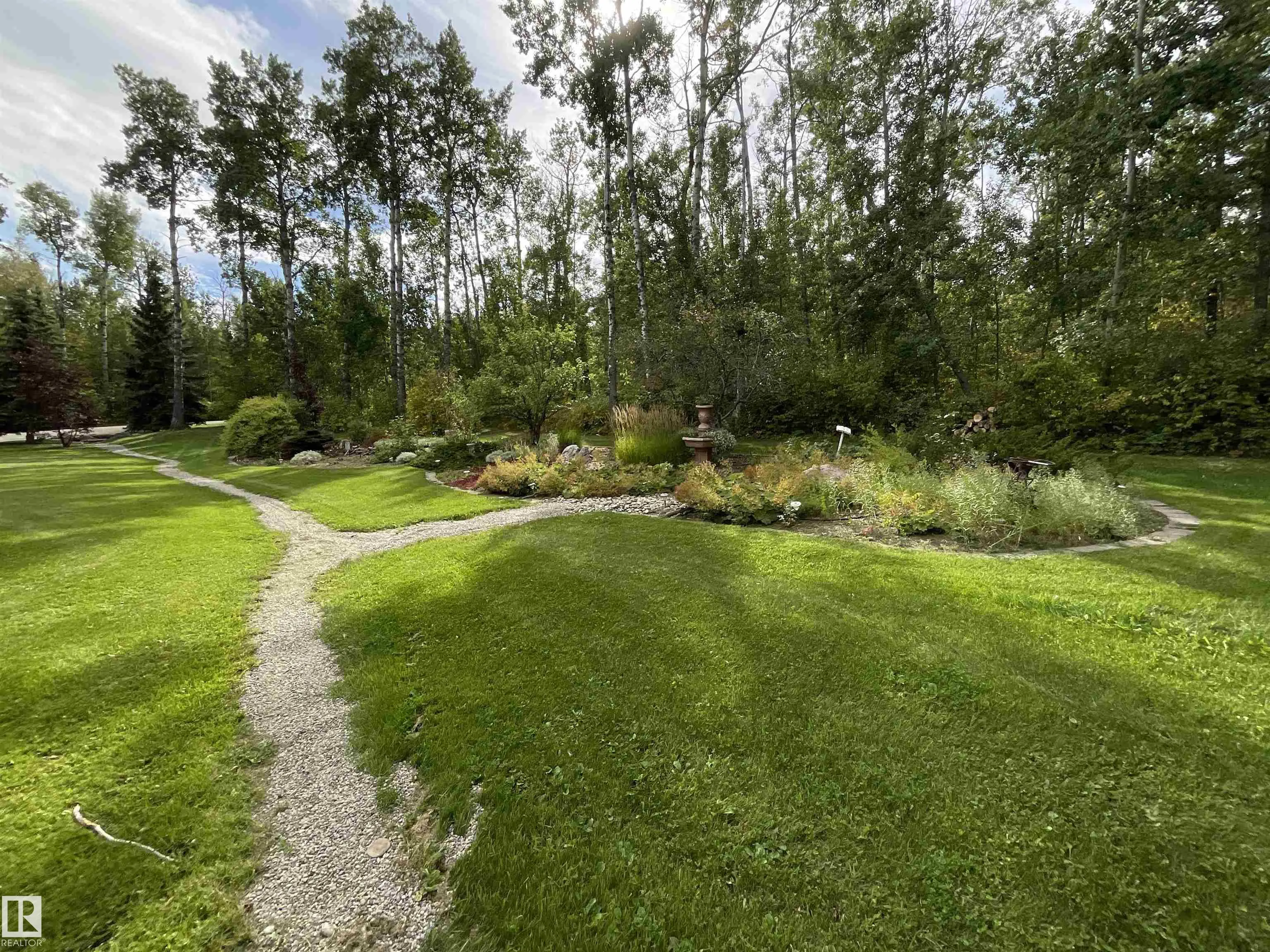 22031 Twp Rd 472